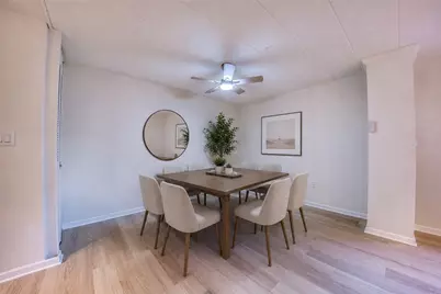 5 Bayard Rd #514, Pittsburgh, PA 15213 - Photo 2