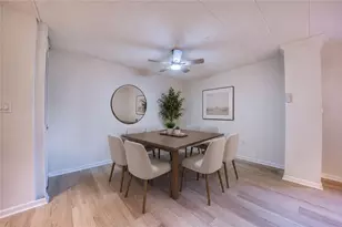 5 Bayard Rd, Pittsburgh, PA 15213 - Photo 2