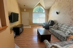 404 Country View Dr, Lower Burrell, PA 15068 - Photo 6