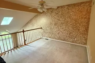 404 Country View Dr, Lower Burrell, PA 15068 - Photo 24