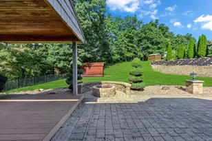 101 Sunray Dr, Center Township, PA 15001 - Photo 44