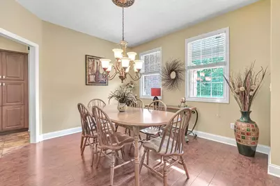 101 Sunray Dr, Center Township, PA 15001 - Photo 6