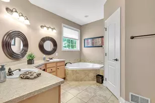 101 Sunray Dr, Center Township, PA 15001 - Photo 18