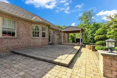 101 Sunray Dr, Center Township, PA 15001 - Photo 42