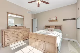 101 Sunray Dr, Center Township, PA 15001 - Photo 22