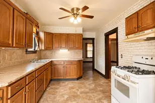 1755 7th St, New Kensington, PA 15068 - Photo 8