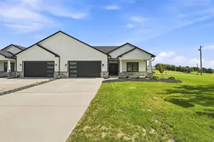 407 Raymaley Rd, Penn Twp, PA 15636 - Photo 2