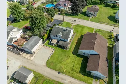 132 E 2nd Ave, Latrobe, PA 15650 - Photo 28