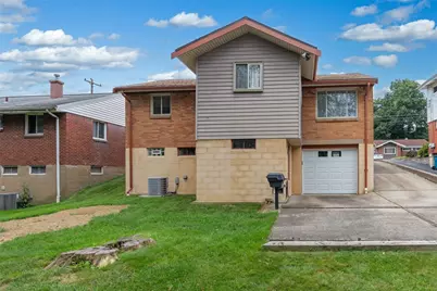 224 Kingston Dr, Wilkins Township, PA 15235 - Photo 6