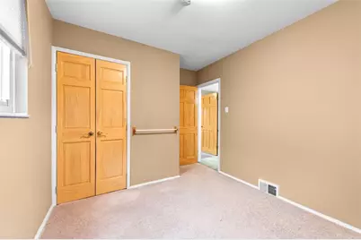 224 Kingston Dr, Wilkins Township, PA 15235 - Photo 20