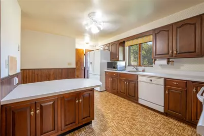 1217 Hillview Dr, North Huntingdon, PA 15642 - Photo 8