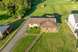 1217 Hillview Dr, North Huntingdon, PA 15642 - Photo 4