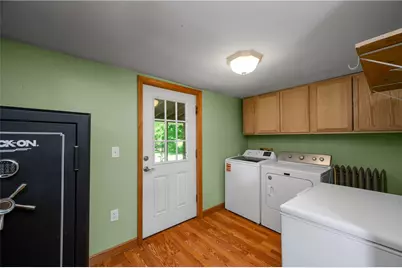 403 Old Ash Rd, Springfield Township, PA 16137 - Photo 18