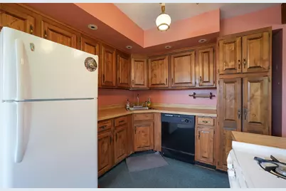 150 Queenston Dr, Wilkins Township, PA 15235 - Photo 14