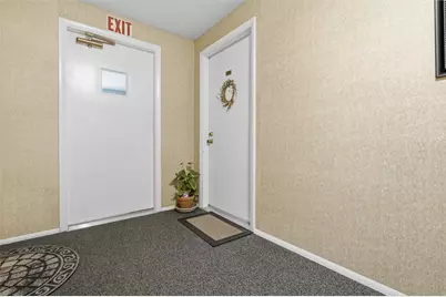 342 New World Dr, Jefferson Hills, PA 15025 - Photo 4