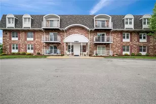 601 Clubhouse Dr, South Strabane, PA 15301 - Photo 1