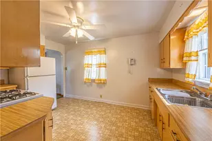 18 Connor St, South Union Township, PA 15401 - Photo 6