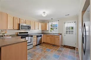 193 Cambria Hill Dr, Tarentum, PA 15084 - Photo 4