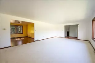 113 Sterling Run Rd, Hempfield Township, PA 15601 - Photo 6