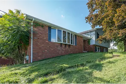 113 Sterling Run Rd, Hempfield Township, PA 15601 - Photo 2