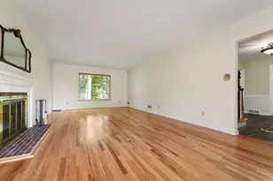111 Wilmar Dr, Pittsburgh, PA 15238 - Photo 6