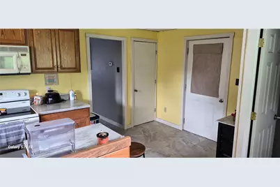904 N Jefferson St, Connellsville, PA 15425 - Photo 12