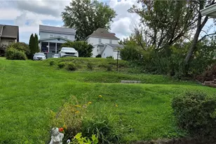 904 N Jefferson St, Connellsville, PA 15425 - Photo 8