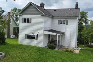 904 N Jefferson St, Connellsville, PA 15425 - Photo 6