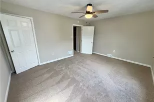 1112 Pollock Ave, New Castle, PA 16101 - Photo 16