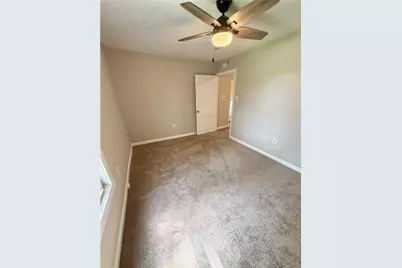 1112 Pollock Ave, New Castle, PA 16101 - Photo 18
