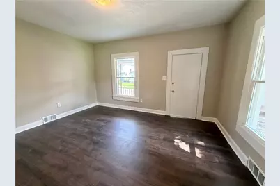 1112 Pollock Ave, New Castle, PA 16101 - Photo 2