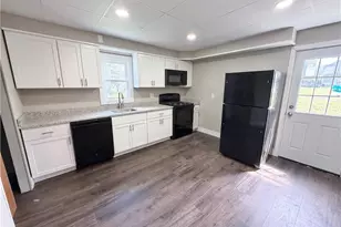 1303 Grimes St, New Castle, PA 16101 - Photo 8