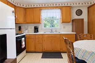351 Berry St, Baden, PA 15005 - Photo 10