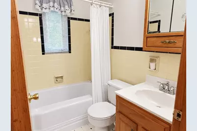 351 Berry St, Baden, PA 15005 - Photo 12