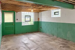 351 Berry St, Baden, PA 15005 - Photo 28