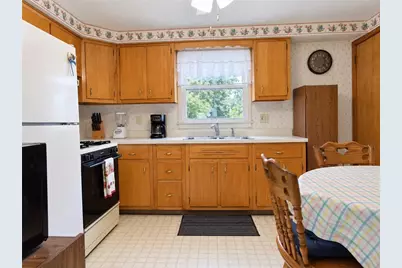 351 Berry St, Baden, PA 15005 - Photo 10