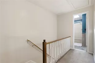 322 Parkwood Dr, Cranberry Township, PA 16066 - Photo 12