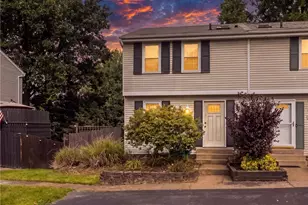 322 Parkwood Dr, Cranberry Township, PA 16066 - Photo 1