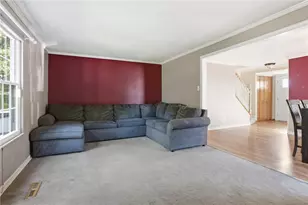 322 Parkwood Dr, Cranberry Township, PA 16066 - Photo 10