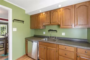 322 Parkwood Dr, Cranberry Township, PA 16066 - Photo 8