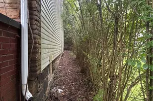 1134 Fabyan St, Pittsburgh, PA 15212 - Photo 2