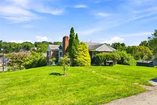 5835 Keystone Dr, Bethel Park, PA 15102 - Photo 4