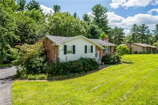 7 Van Buren St, Cokeburg, PA 15324 - Photo 2