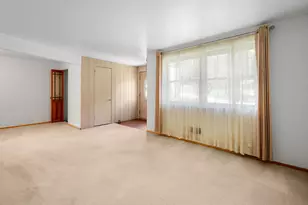 5106 Earlsdale Rd, Pittsburgh, PA 15234 - Photo 6