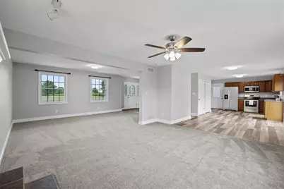 3251 Grandview Rd, Ellwood City, PA 16117 - Photo 14