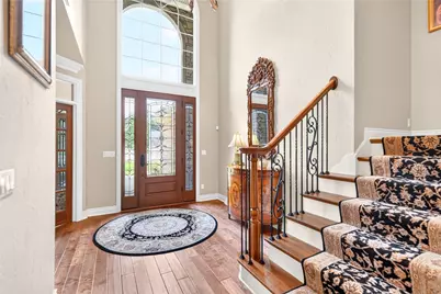 4800 Stonebridge Dr, Hampton, PA 15044 - Photo 2