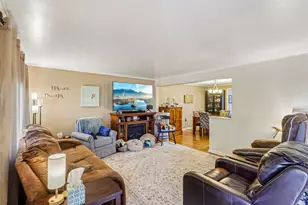538 10th St, Oakmont, PA 15139 - Photo 8