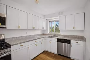 203 Birmingham Ave, Pittsburgh, PA 15210 - Photo 14