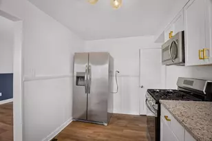 203 Birmingham Ave, Pittsburgh, PA 15210 - Photo 16