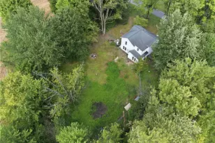 185 N Hassel Rd, Jefferson Township, PA 16150 - Photo 4